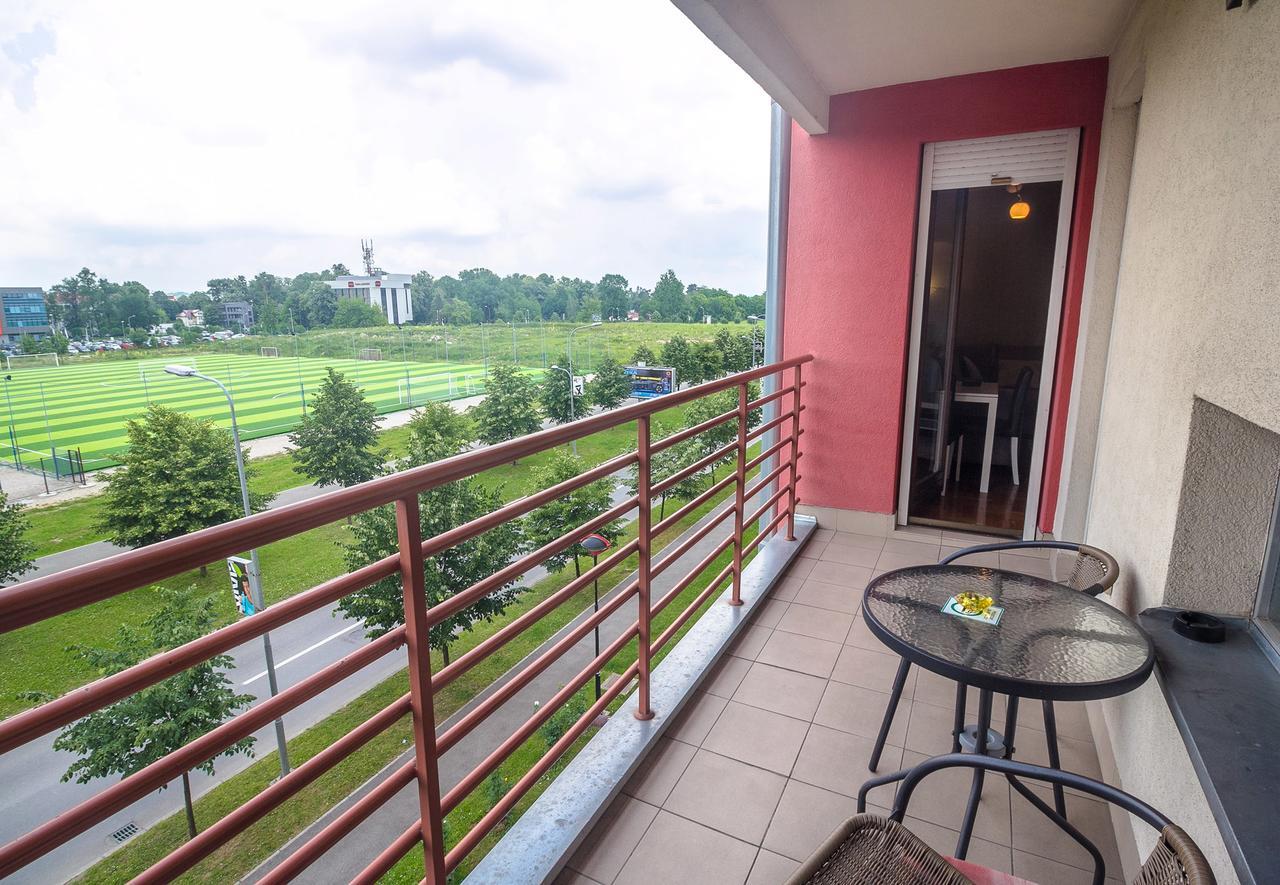 Stan Na Dan Banja Luka Lägenhet Exteriör bild